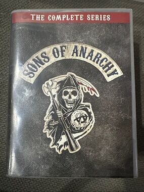 Sons of Anarchy: The Complete Series DVD Box Set - Black